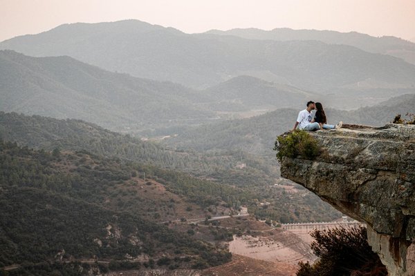Où s'installer pour des vacances en Toscane avec des ateliers de cuisine et des randonnées dans les vignobles?